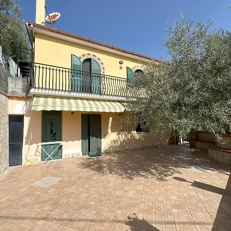 Villa Chris Taormina Exterior photo