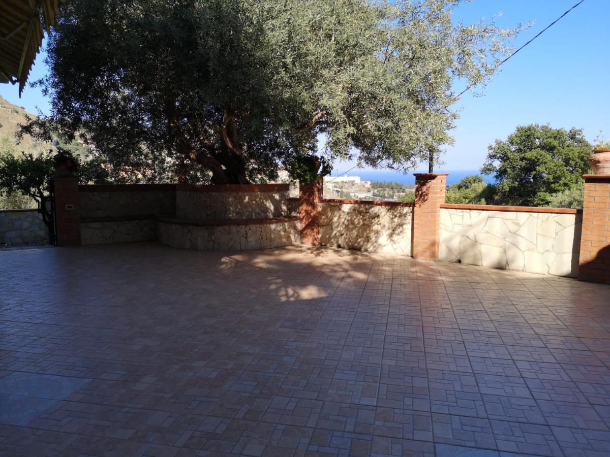 Villa Chris Taormina Exterior photo